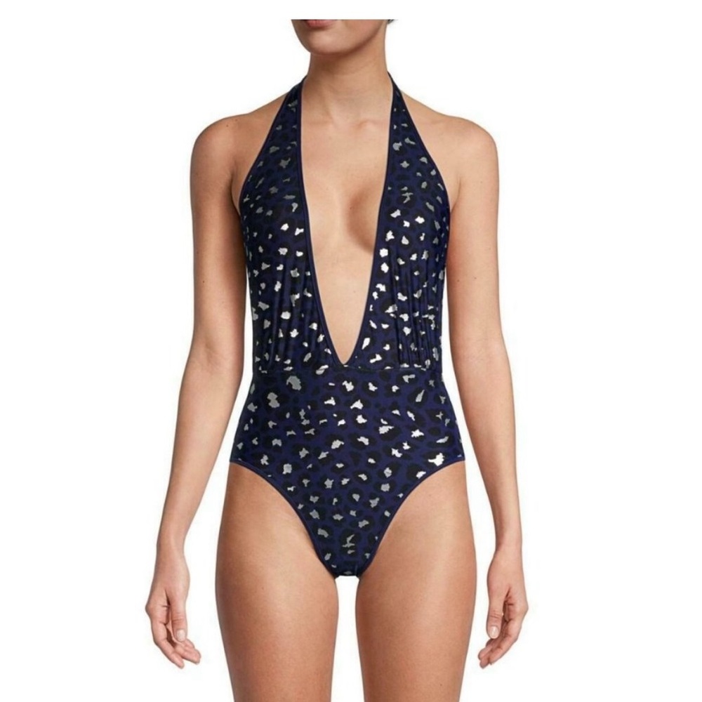 Zadig and Voltaire Mallot in Bleu
Leopard print.